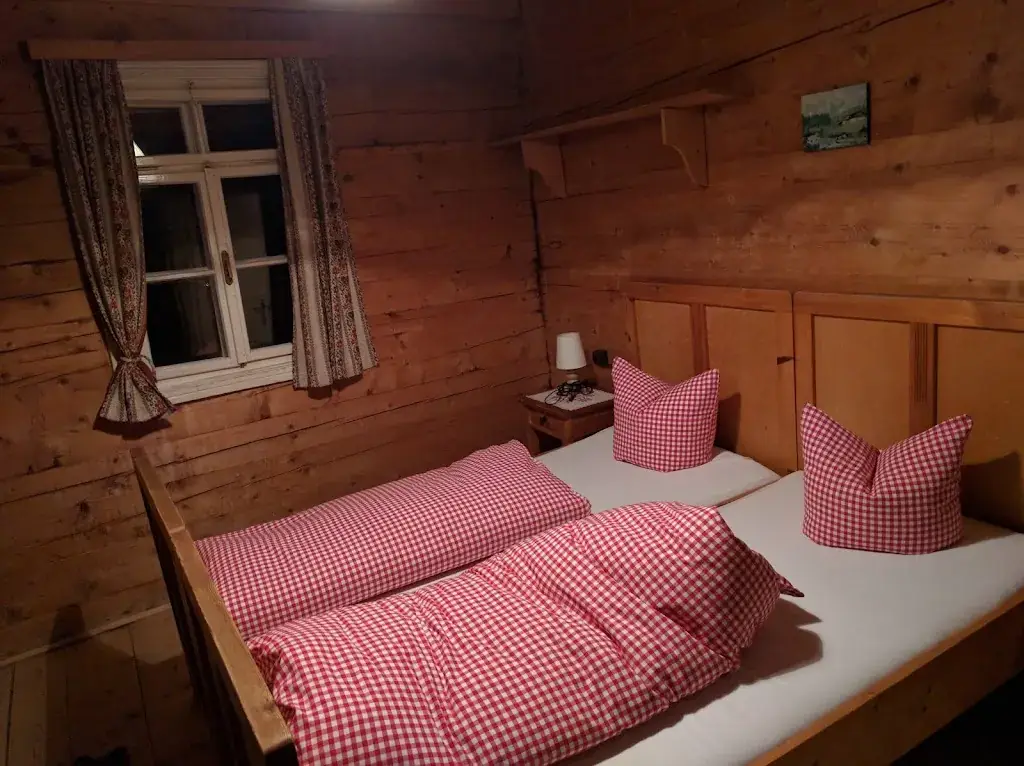 John Priddy_Alpengasthof Loas_Gallzein_review