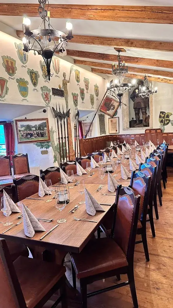 David E._Burg Freundsberg_Gallzein_review