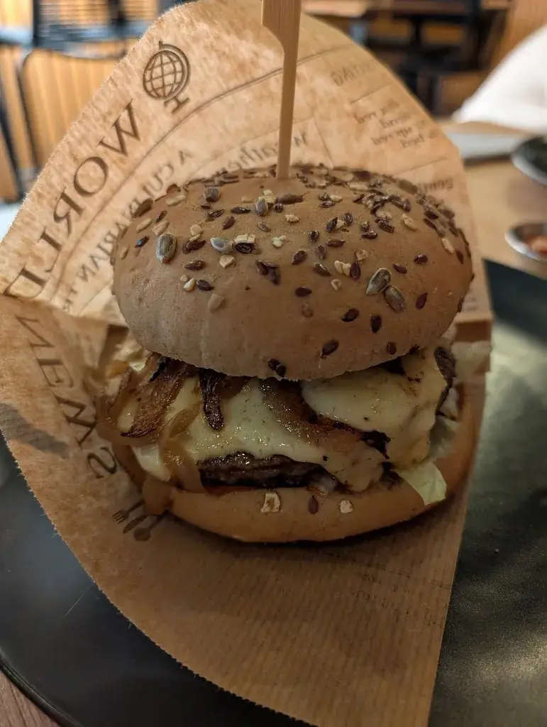 Menu_Niko`s Street Food Bar_Galtür_immagine_6