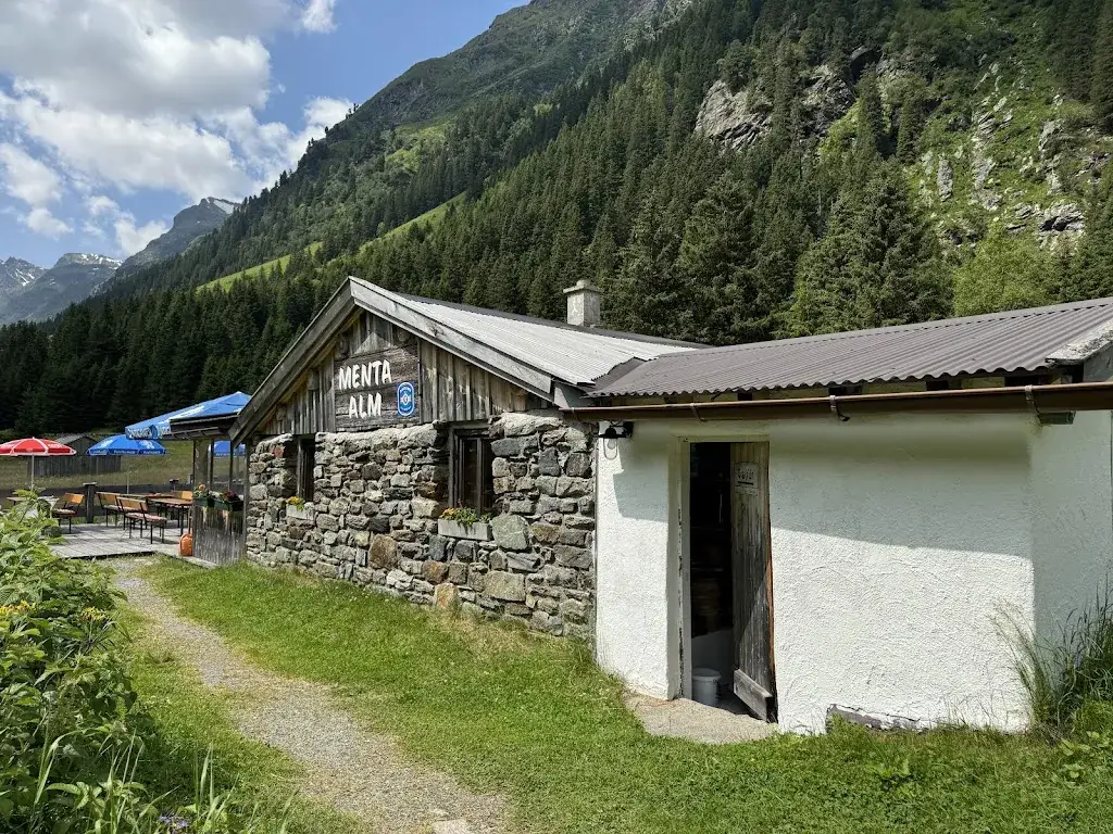 Jörg Weitz_Menta Alm_Galtür_review