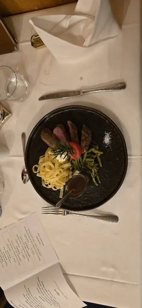 Chemi Ravad_Hotel Valisera_Galtür_review