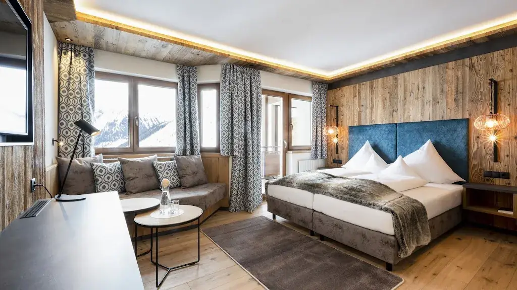 Panorama Hotel Almhof Galtür_Galtür_slider_image_3