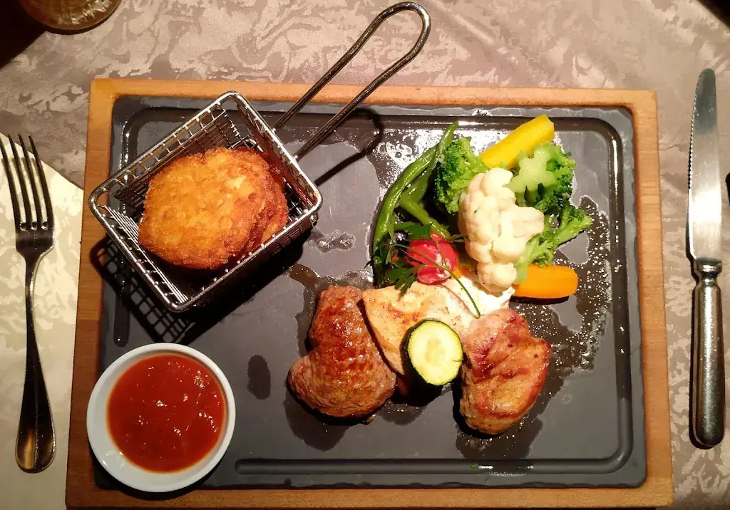 Menu_Restaurant Huisler Stube_Fulpmes_image_9