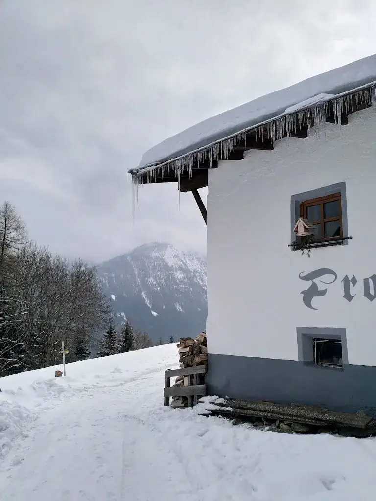 Cliviliscious Theman_Fronebenalm_Fulpmes_review