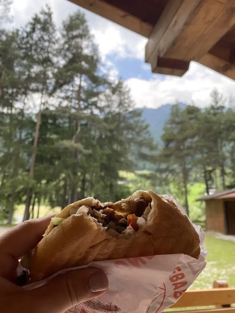 Chari Johnson_alixpress imbiss_Fulpmes_review