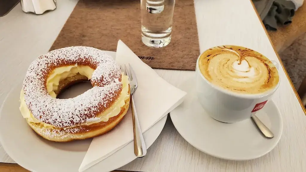 Bäckerei - Konditorei - Cafe Premm_Fulpmes_slider_image_2