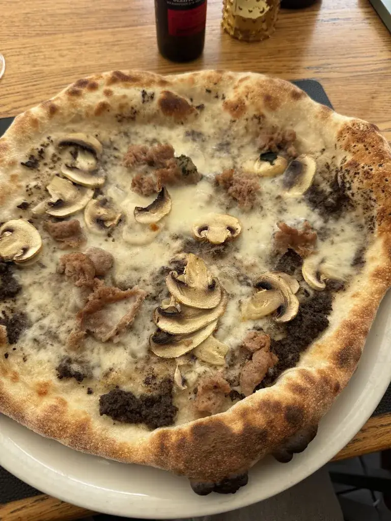 Roman Padlyak_BOTTEGA No. 13_Fulpmes_review