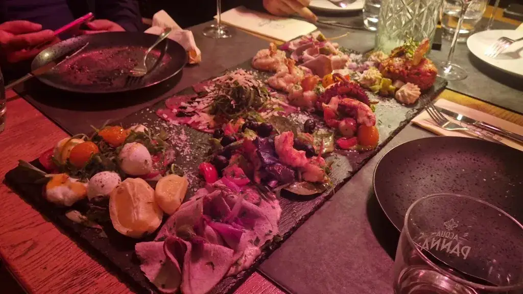 BOTTEGA No. 13_Fulpmes_slider_image_2