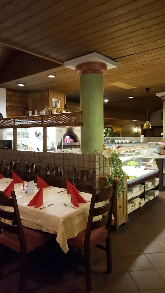 Bella Fonte Pizzeria_Fulpmes_slider_image_1