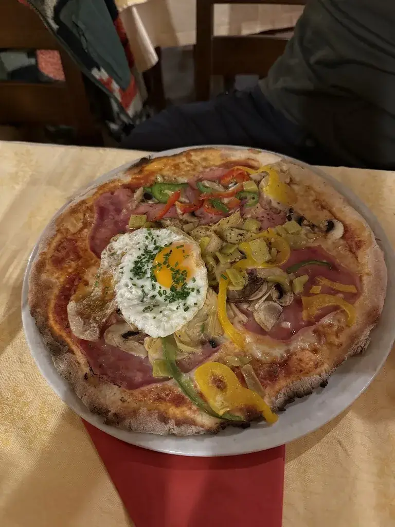 Bella Fonte Pizzeria_Fulpmes_slider_image_2