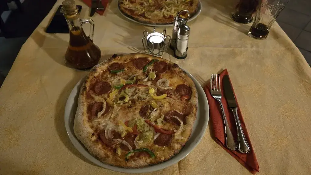 Bella Fonte Pizzeria_Fulpmes_slider_image_3