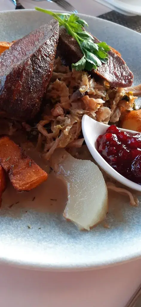 Jo Schrap_Gasthof Pension Cafè Konditorei Hassler_Berg im Drautal_review