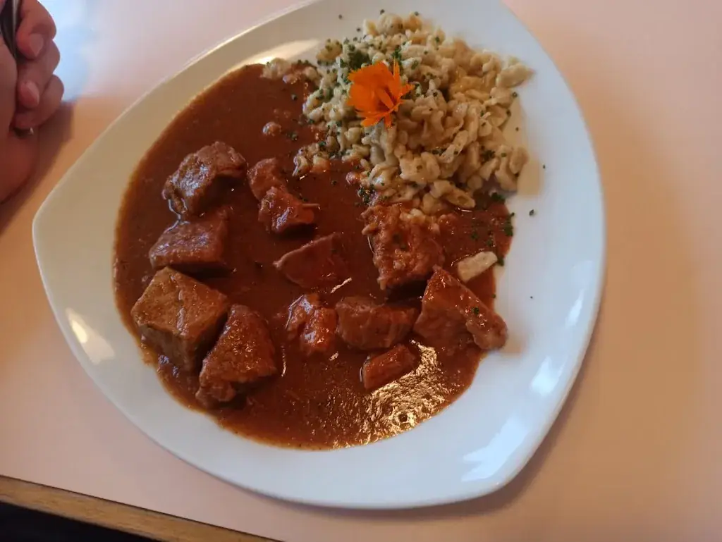 Filip Kołodziejczak_Gasthof Pension Cafè Konditorei Hassler_Berg im Drautal_review