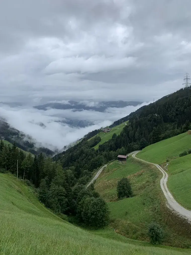 Oh Yoo Jin_Jausenstation Astachhof_Gerlosberg_recensione