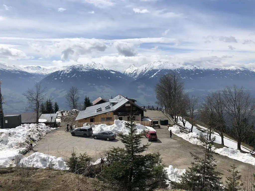 Will Denny_Hinterhornalm_Gnadenwald_review