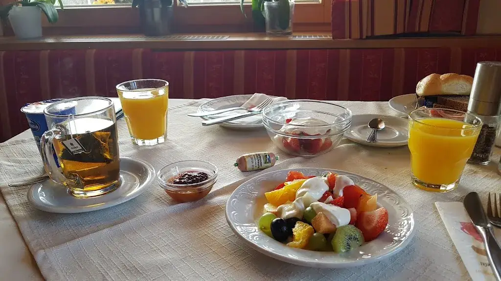 Nutim Z_Cafe Pension Martinsstuben_Gnadenwald_review