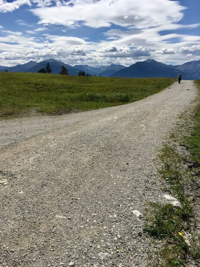 Etienne Pelcé_Walderalm_Gnadenwald_recensione