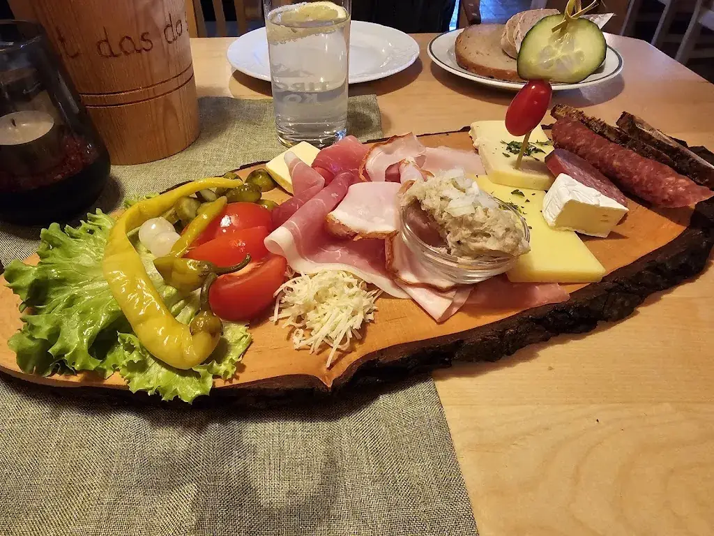 Artur Ćmiel_Seestueberl_Gerlos_review