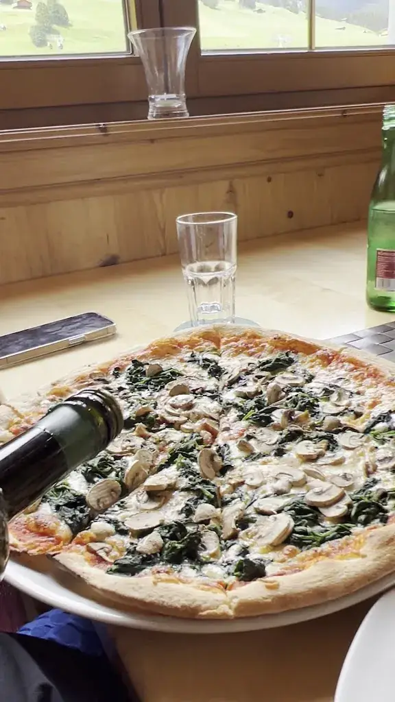 Isskogelstüberl - Cafe - Restaurant - Pizzeria_Gerlos_slider_image_2