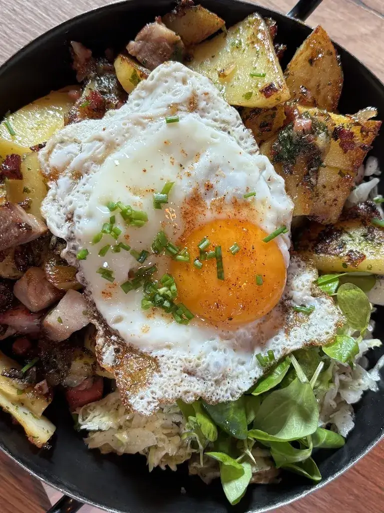 C G_Joes Restaurant_Gerlos_review