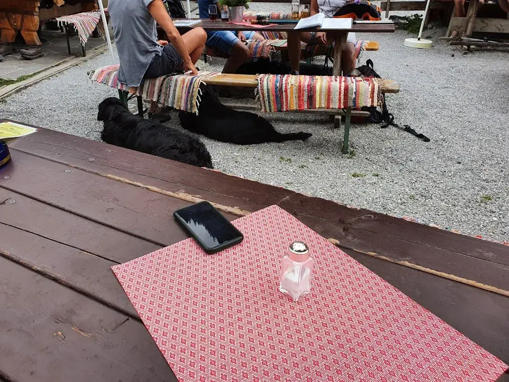 Balázs Moró_Jausenstation Schwarzachtal Gerlos_Gerlos_recensione