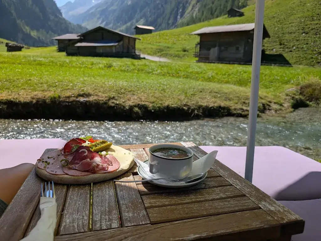 Jausenstation Wimmertalalm_Gerlos_slider_image_3