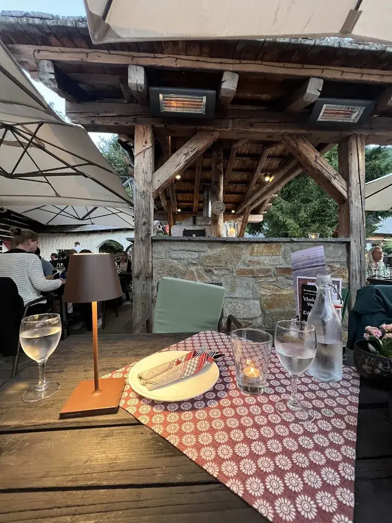 Gina Gobo_Trattlers Einkehr_Bad Kleinkirchheim_avis