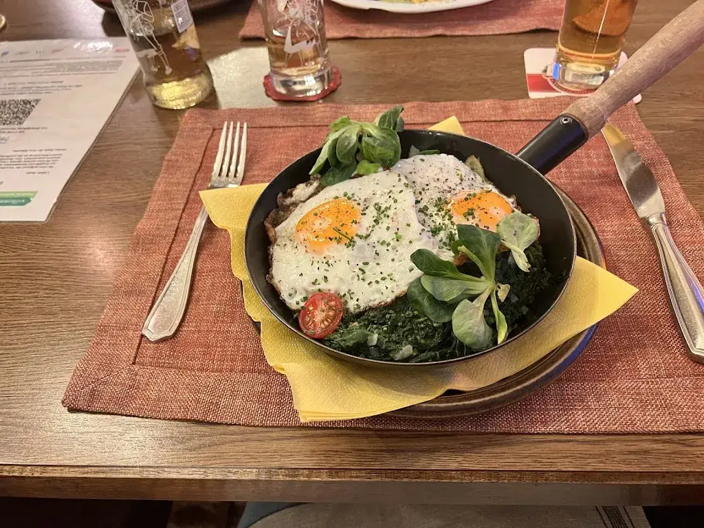 Restaurant Burgschenke_Grän_slider_image_3