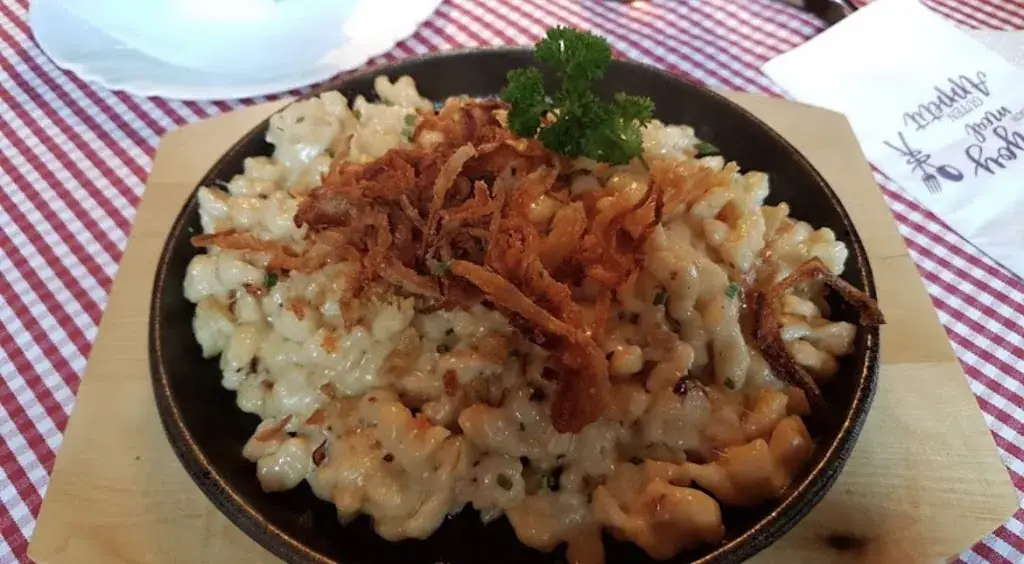 Restaurant Pizzeria Zum Achtal Wirt_Grän_slider_image_2