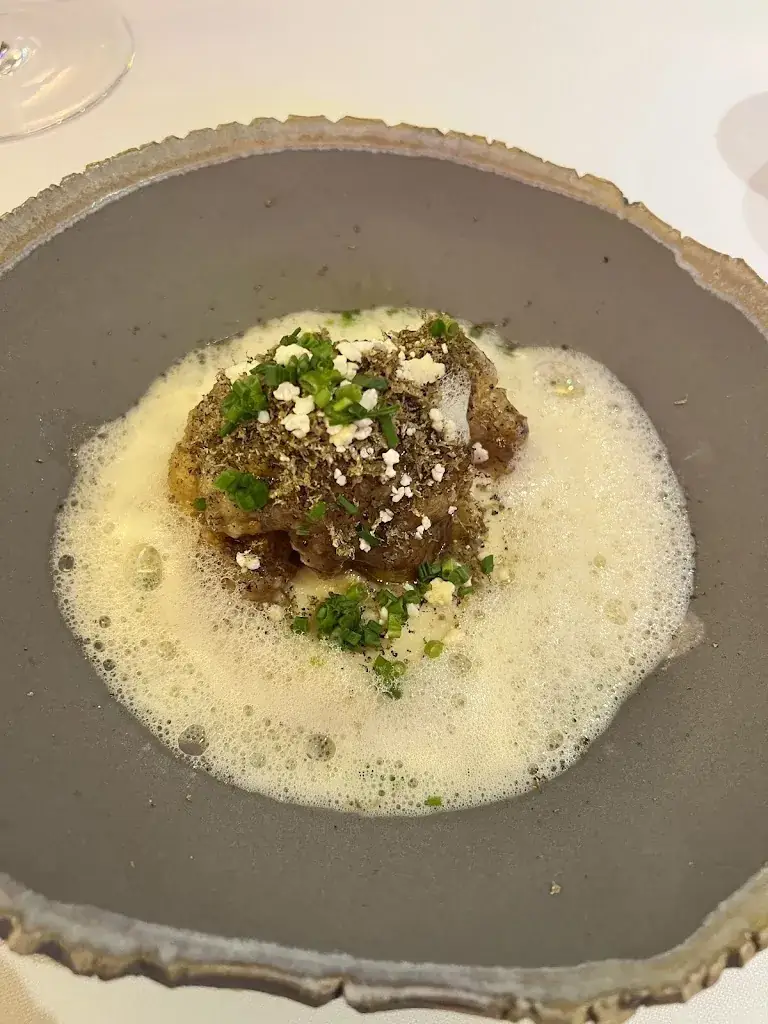 Alexander Daniker_Sonnenhof's Gourmetstube Alps & Ocean_Grän_review