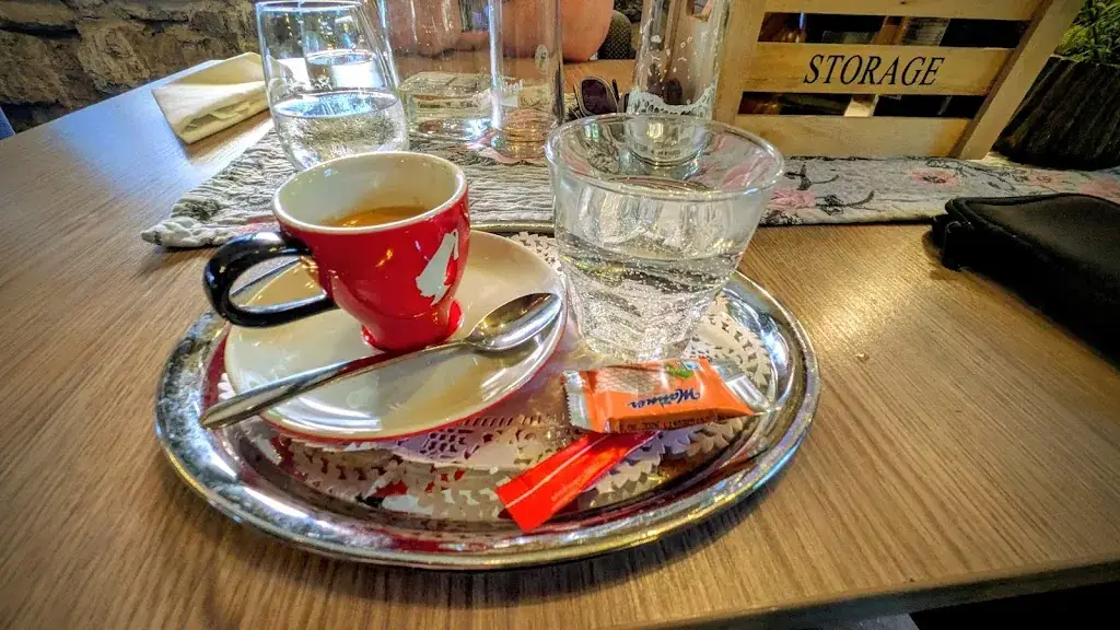 Grotto Valle Pino_Grän_slider_image_3