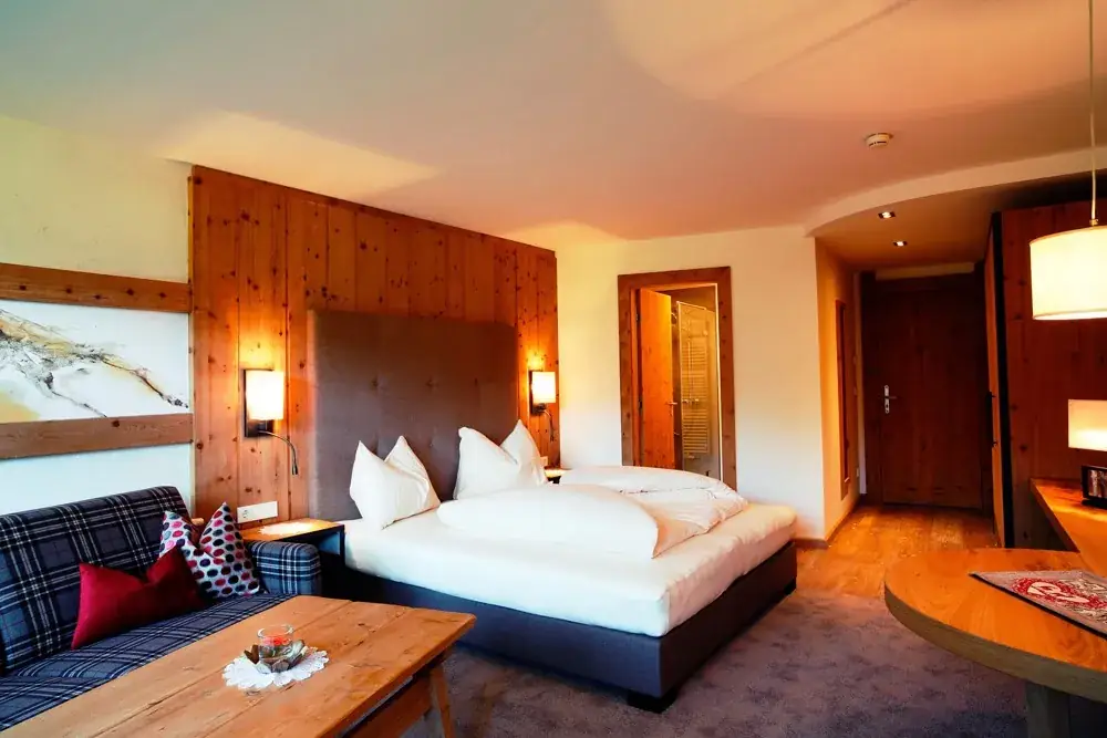 Almhotel Told 3 Sterne superior restaurant in Grän