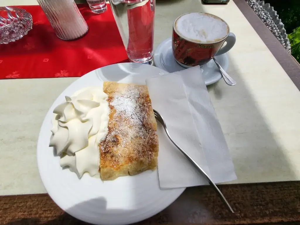 Timo R._Sportcafe/Almbar_Gries am Brenner_recensione