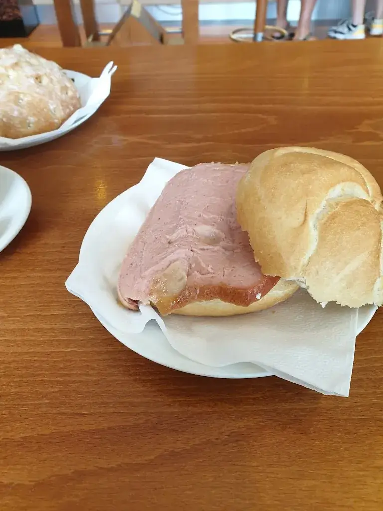 Wild Bean Café_Gries am Brenner_slider_image_2