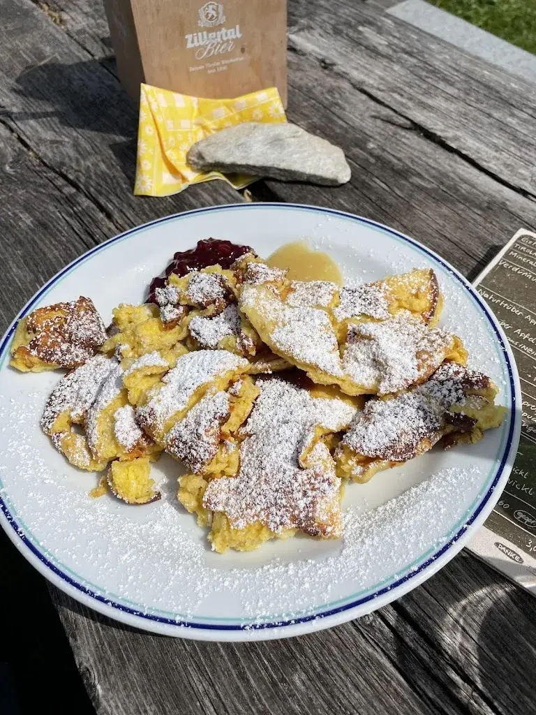 Jausenstation St. Magdalena_Gschnitz_slider_image_3