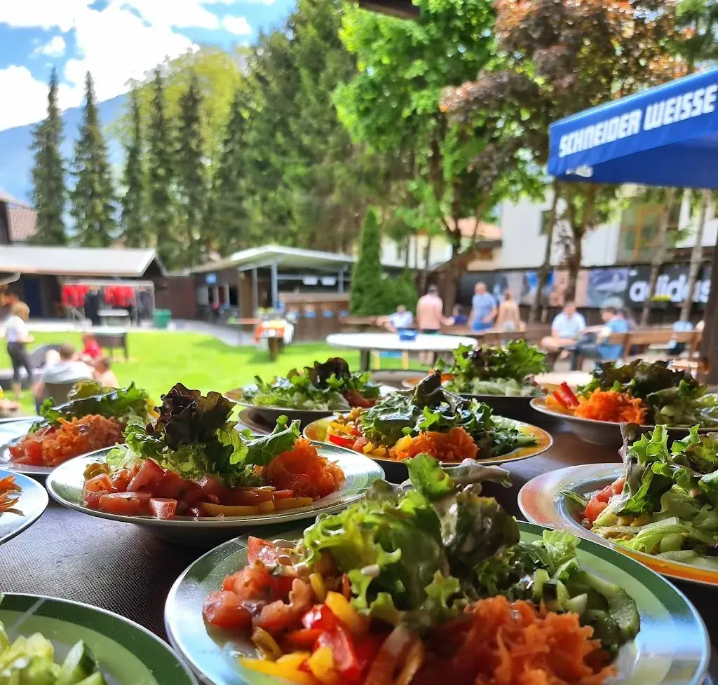 Platschnassstadl Biergarten & Restaurant_Haiming_slider_image_3