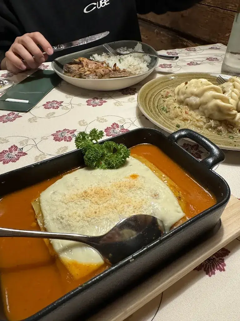 Еva Senko_Restaurant DORFWIRT - Gästehaus_Bad Kleinkirchheim_avis