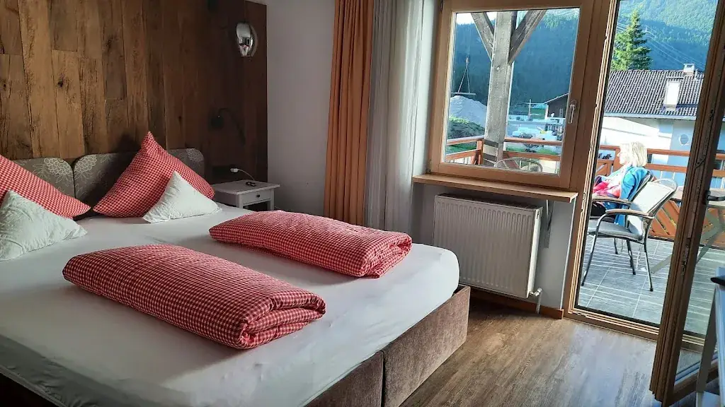 Gasthof Pension Posthansl_Heiterwang_slider_image_2