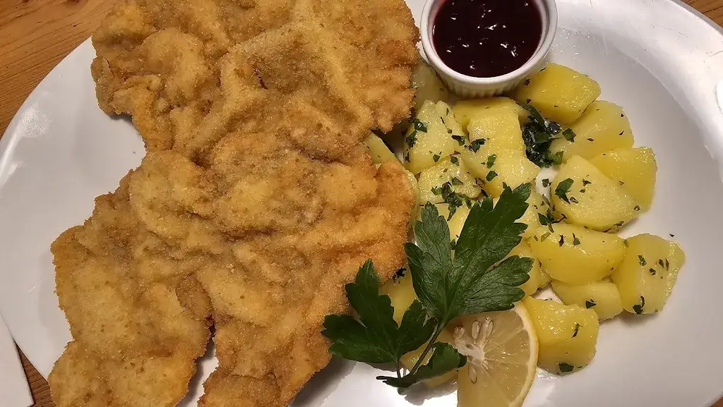 Rochelle Peen_Sillianer Wirt_Heinfels_review