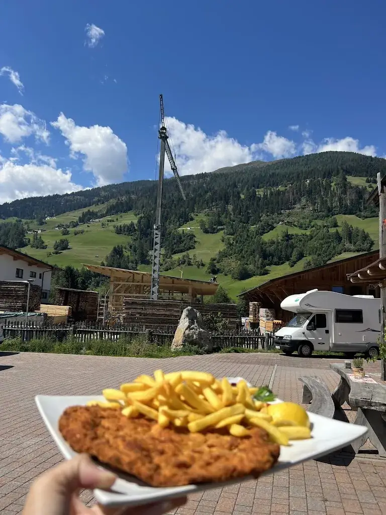 Shavonne Sim_Puschtra Alm_Heinfels_avis