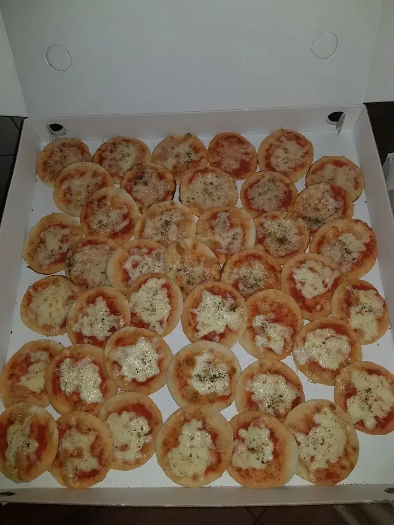 Menu_Aroma Pizzeria Restaurant_Heinfels_image_7