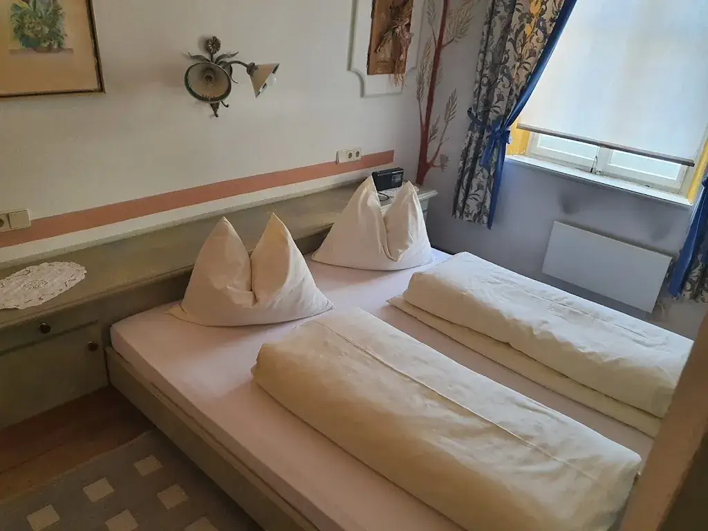 Gasthaus Burg Heimfels_Heinfels_slider_image_3