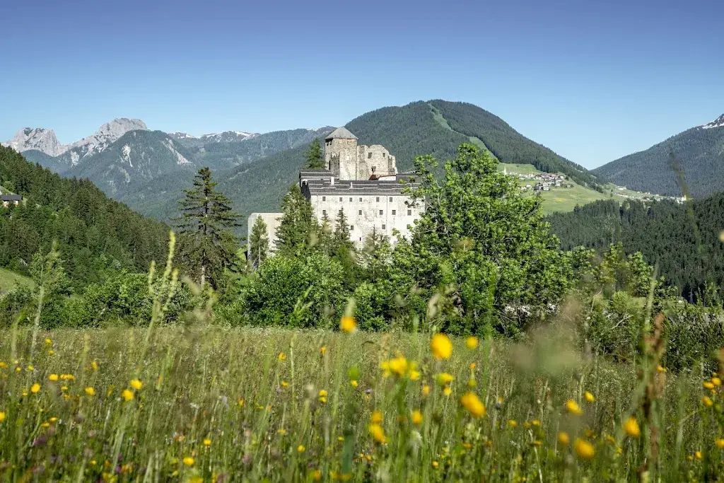 Burg Heinfels_Heinfels_slider_image_3