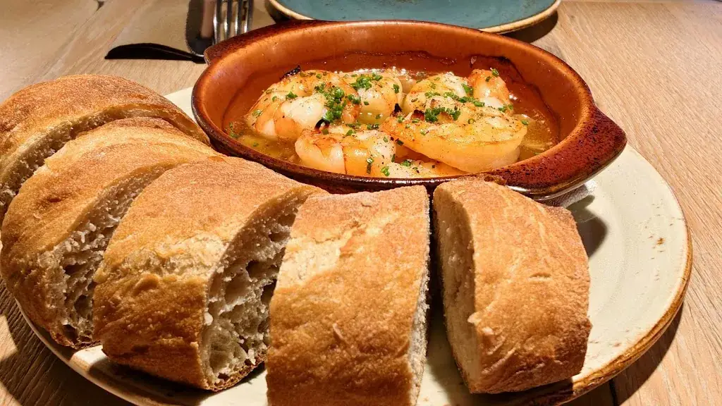 Zoran Stanko_83 Bar Music Food_Hippach_recensione