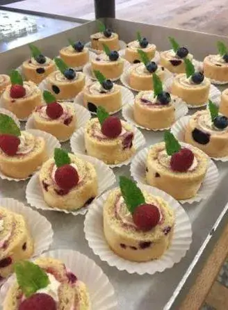 Cafe Konditorei Kröll_Hippach_slider_image_3