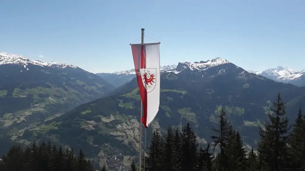 Jausenstation Nasenalm_Hippach_slider_image_2