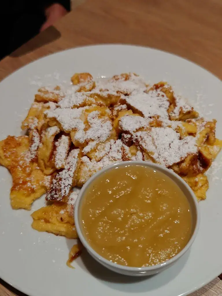 Zillertaler Weinstadl ristorante a Hippach