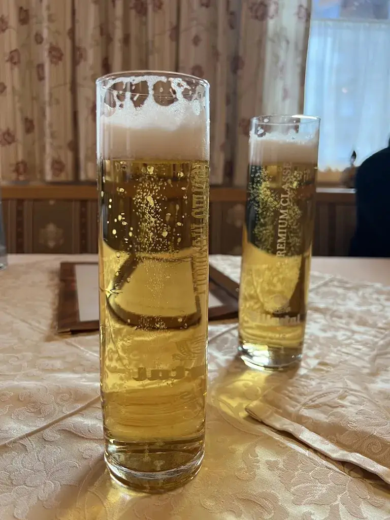 Tina Newshn_Bruggerstube_Hippach_review