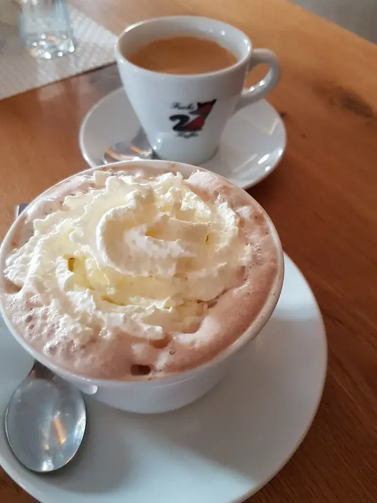 Elizabeth Haefner_Restaurant Salvena_Hopfgarten im Brixental_avis