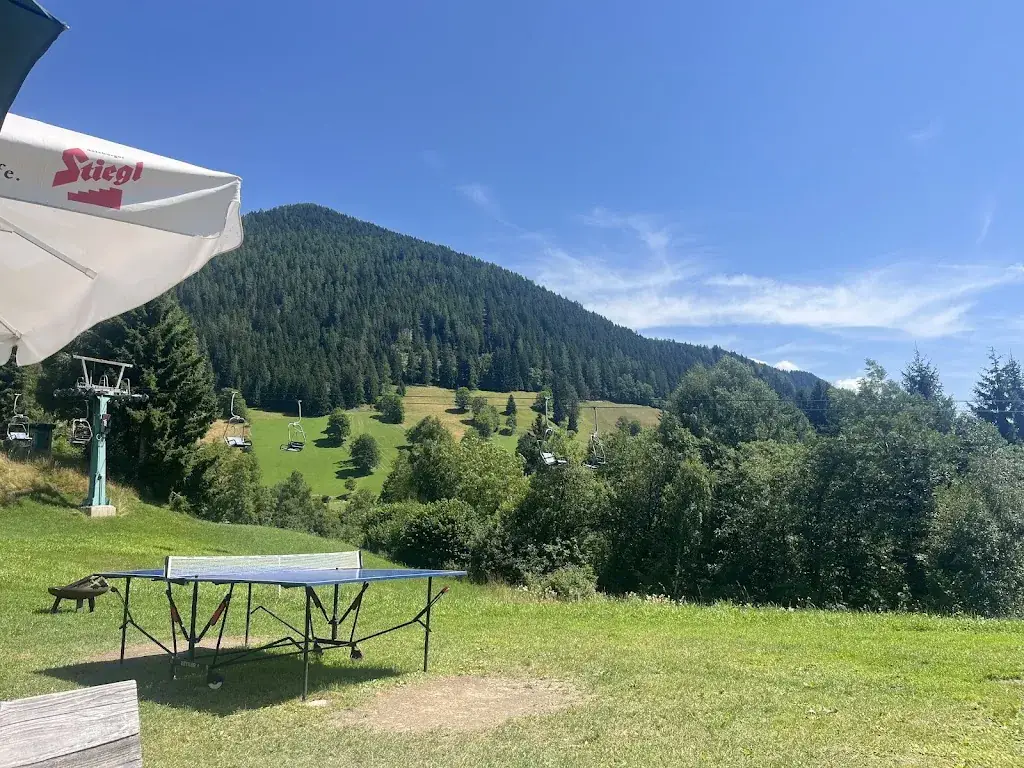 Lucia Garnett_Beverly Hills_Bad Kleinkirchheim_recensione